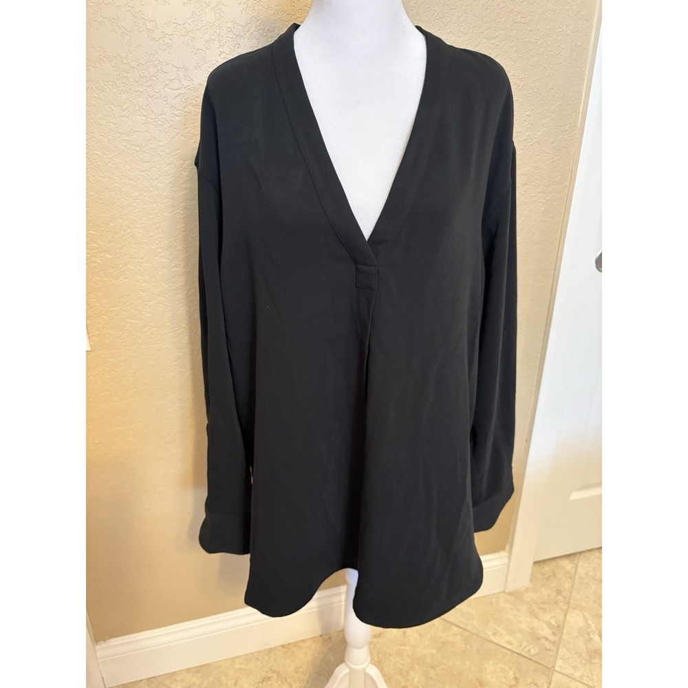 Calvin Klein Women's Black Long Sleeve V Neck Tunic, Large